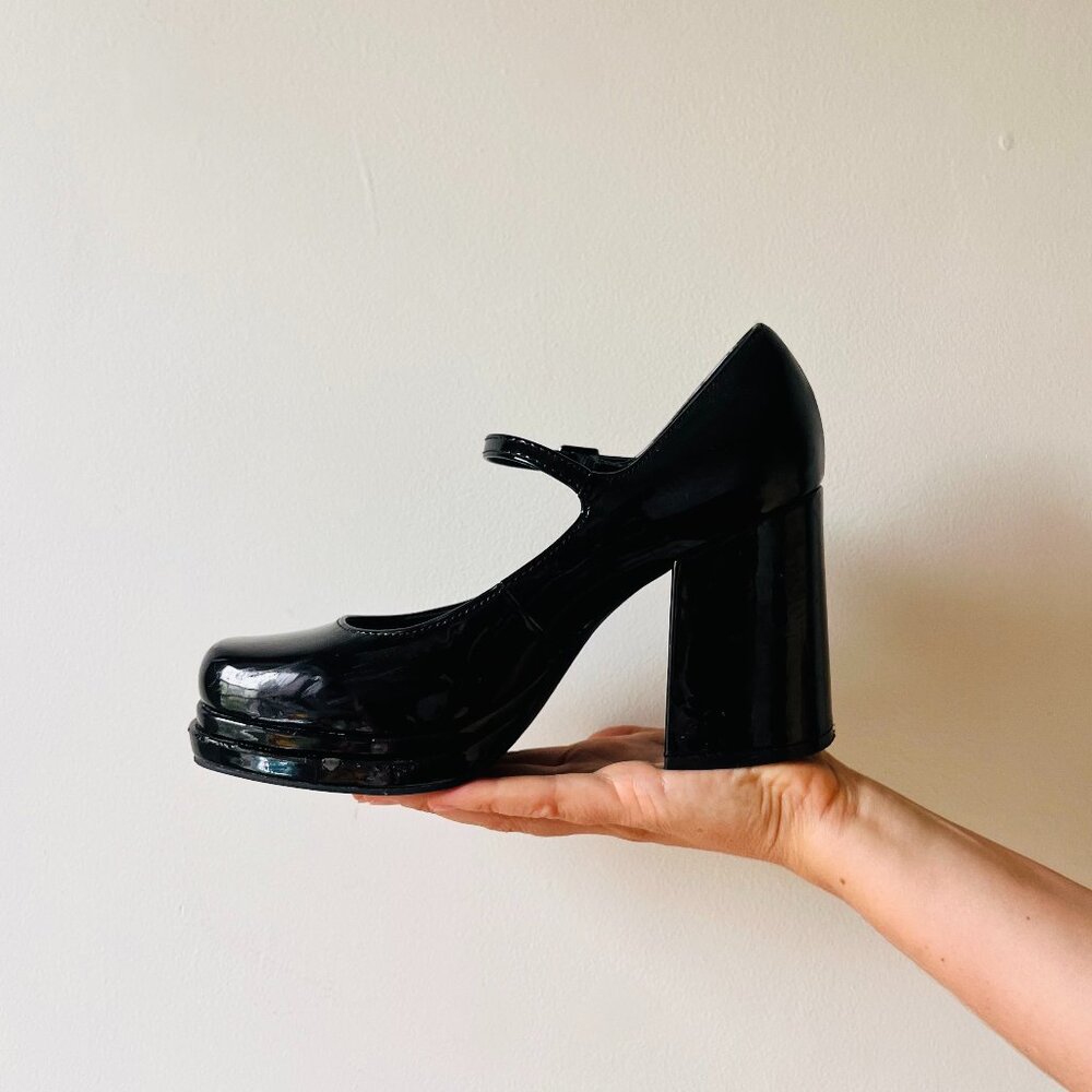 BCBG Patent Leather Square Toe Block Heel Platform Mary Janes